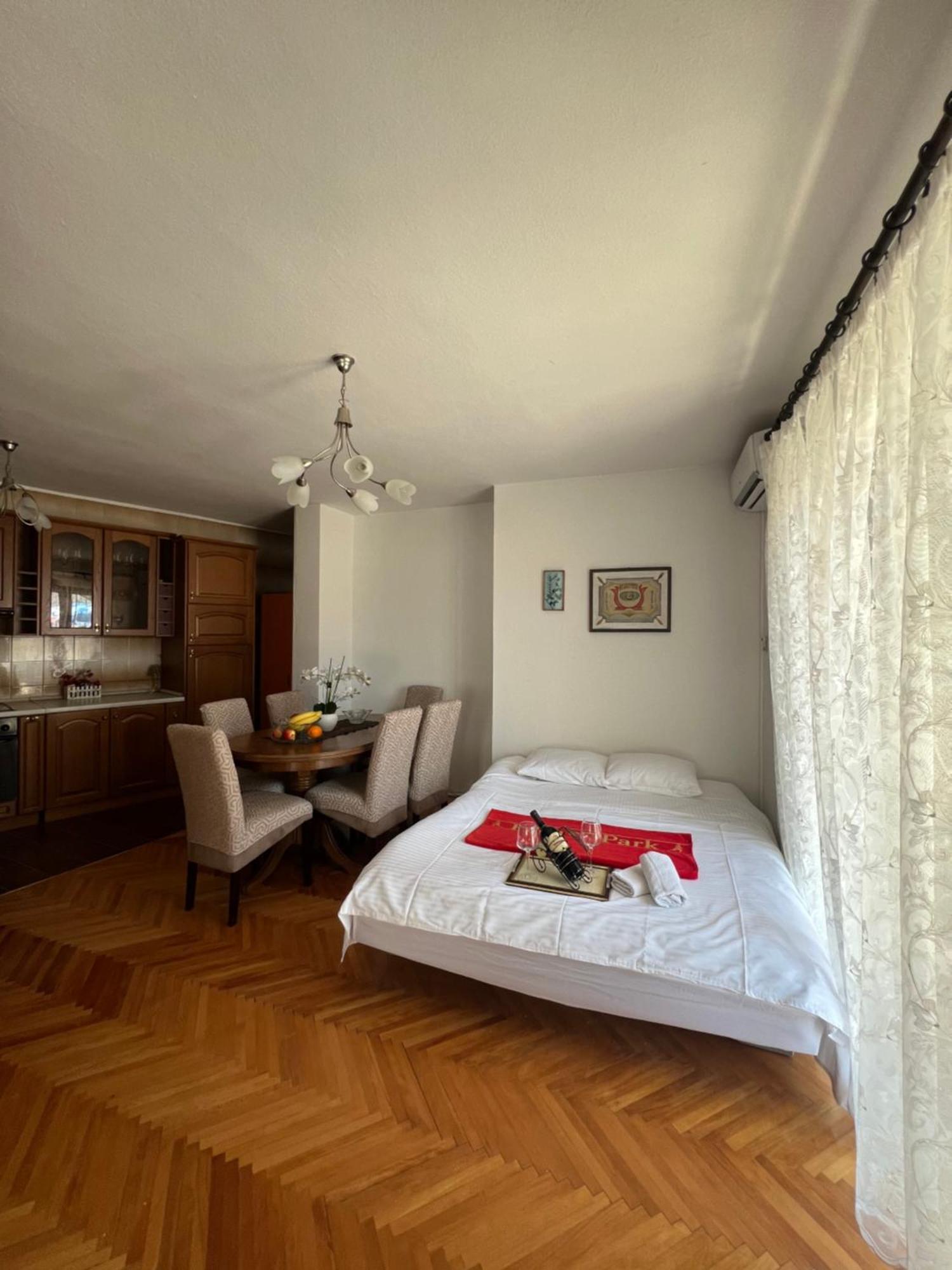 Heart Apartment