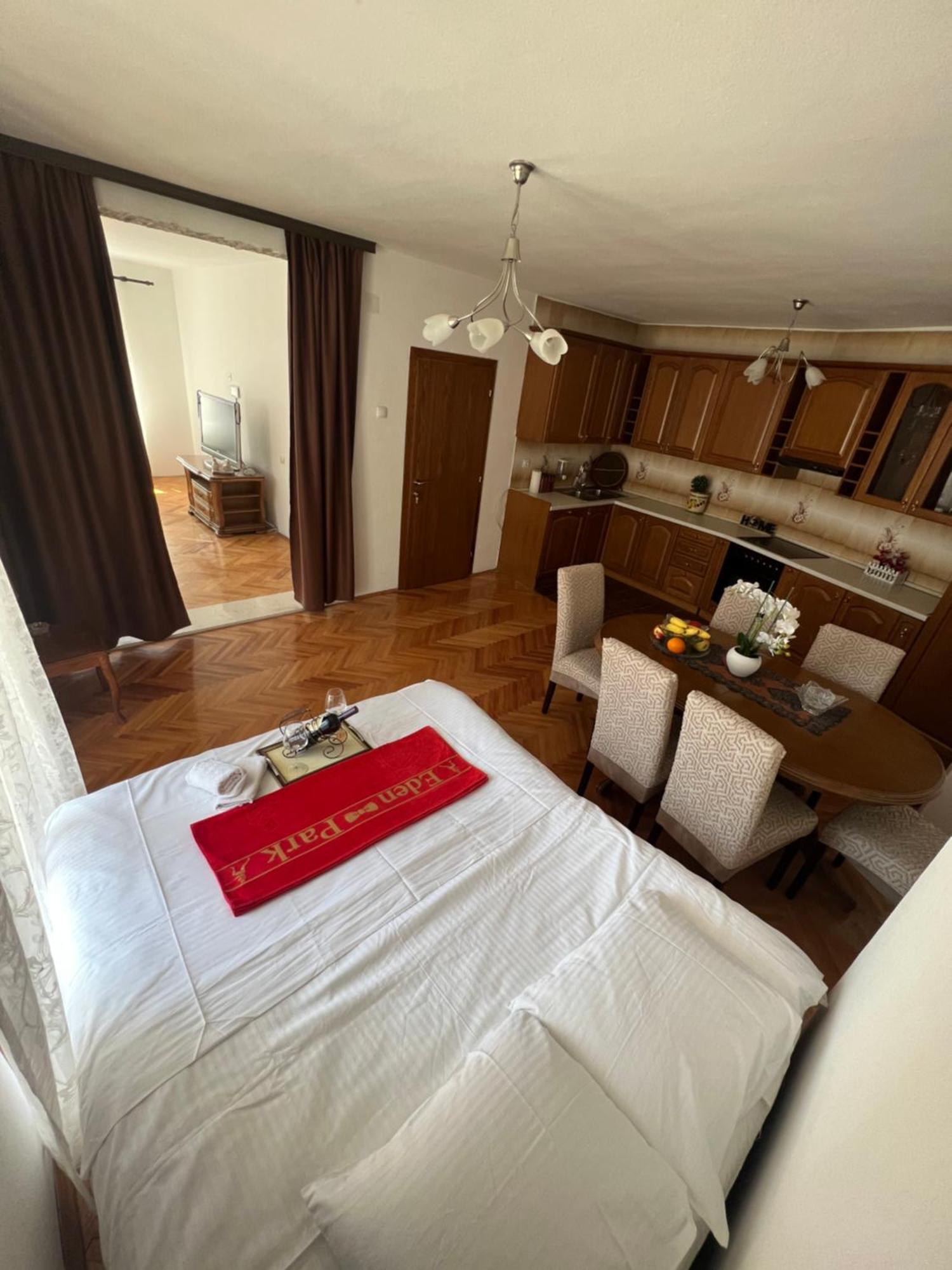 Heart Apartment